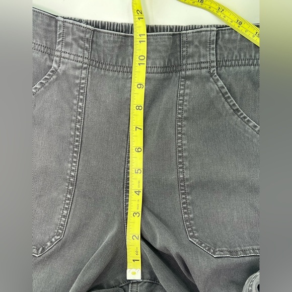 Spanx Gray Stretch Twill Cargo Jogger Ankle Pants #20319R Size L Large - Picture 9 of 11